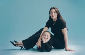 Cпівробітники Tiffany & Co. знялися у кампанії до Дня матері